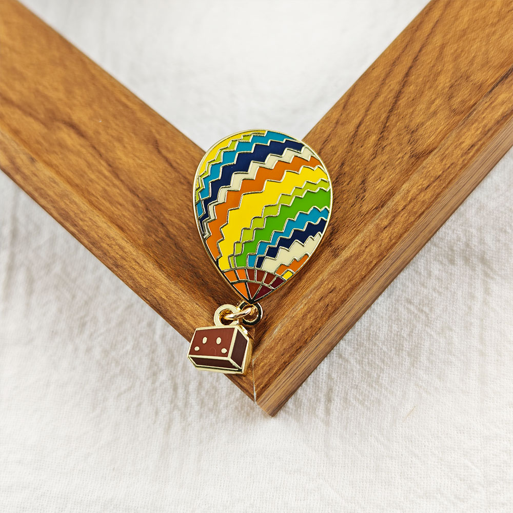 Rainbow Striped Hot Air Balloo - огляд і ціна Embroidery Bali